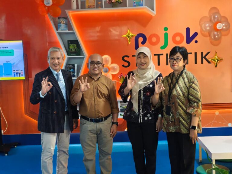 Menyatukan Ilmu dan Data: BPS RI Hadir di Pojok Statistik Perpustakaan UMRAH